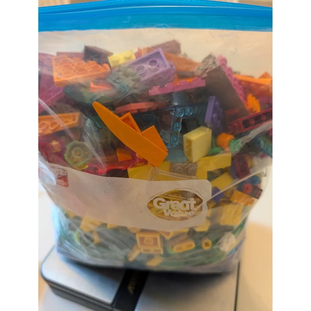 LEGO Bulk Bricks Unisex 2lb Multicolor Mixed Lot Creative Building Parts